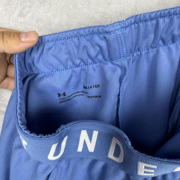 Under Armour HeatGear Light Blue White Athletic Shorts Size S Performance Logo - Picture 5 of 8